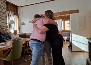 Zertifizierung im Seminarraum Dreiländerwirt (1).jpg